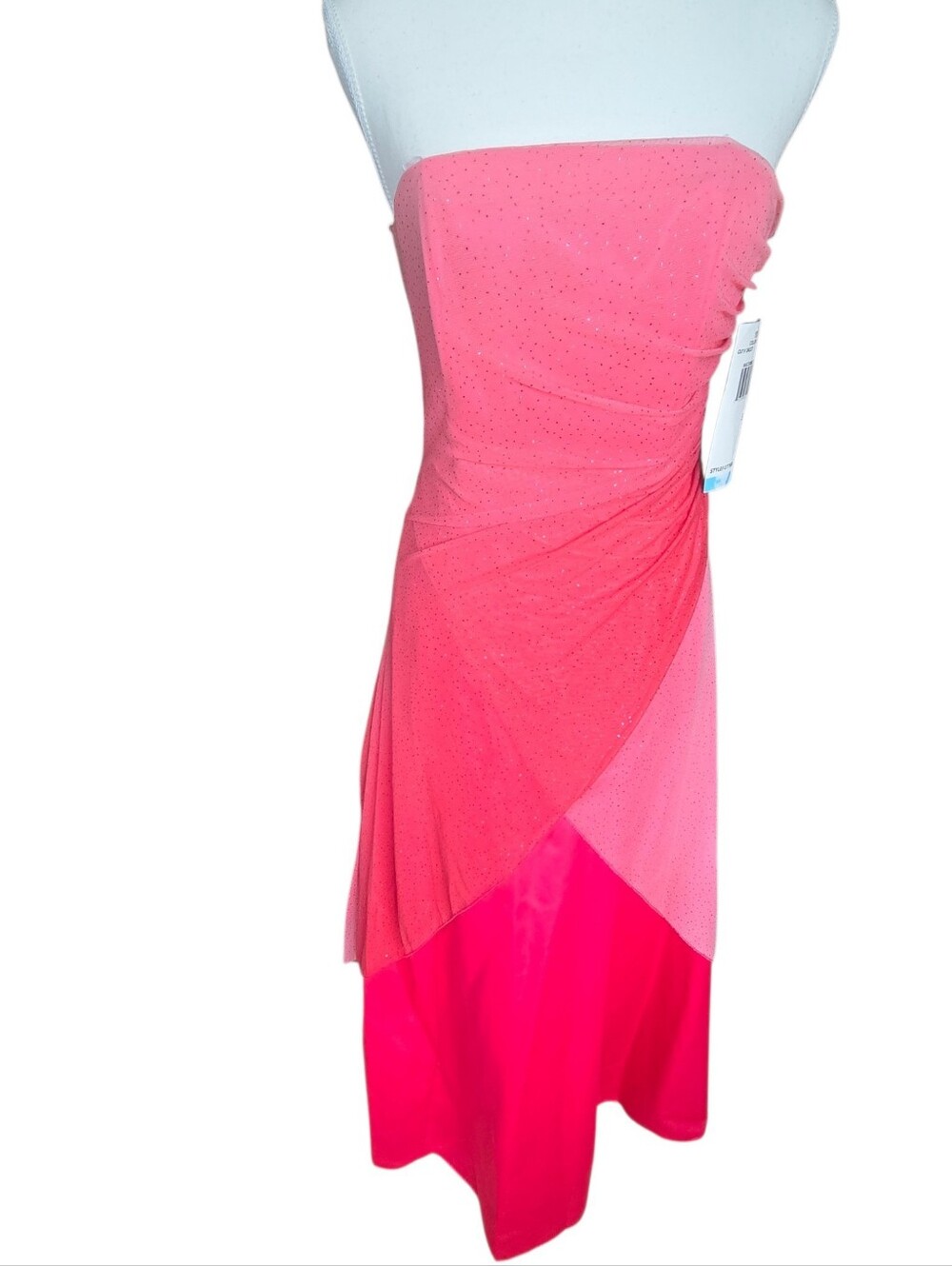 Vintage Y2k hot pink strapless prom dress with mesh and glitter Barbiecore Jump